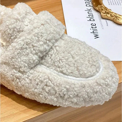 Amelia - Women's Ultra‑Cozy Plush Moccasins